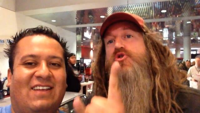 Magnus Walker in SEMA show 2016 "SALUDOS AL MONJE" смотреть онлайн