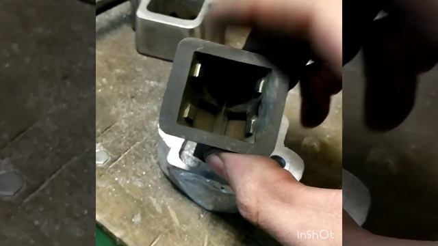 Колектор- переходник с липестковым клапаном на мотоцикал минск125 своими руками