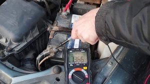 Проверка заряда акб и работы генератора.