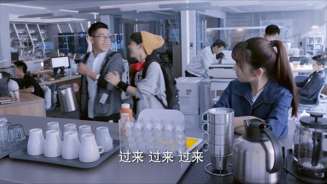 [Multi-Sub]《南方有乔木/Only Side by Side with You》22：《骄阳伴我》白百何与黑道陈伟霆意外相识，上演危险爱恋，相互救赎| #陈伟霆#白百何#李现| 都市偶像剧 смотреть онлайн