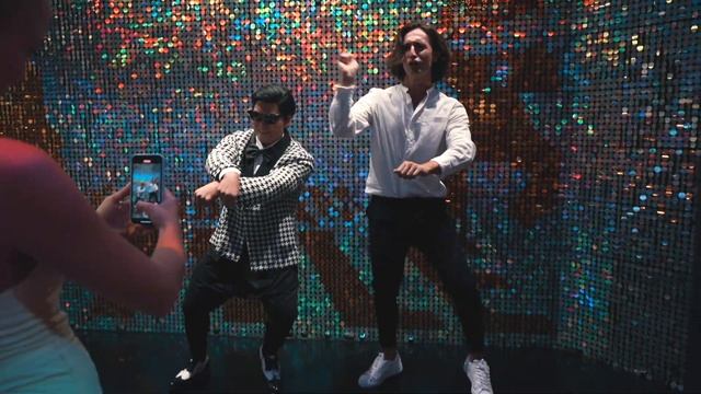 Большой музей восковых фигур