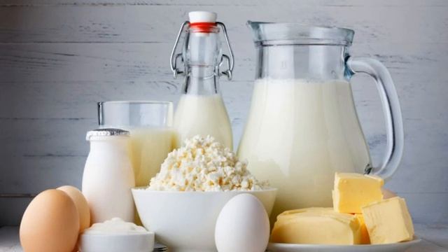 Деревенское молоко, сметана, творог Новосибирск. Звоните: 8 (996) 071-01-52 Елена