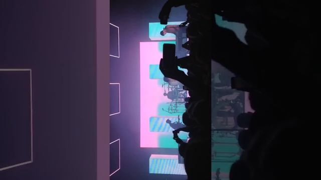 The 1975 Change Of Heart (new song) Plymouth Pavilions 20/11/15 смотреть онлайн