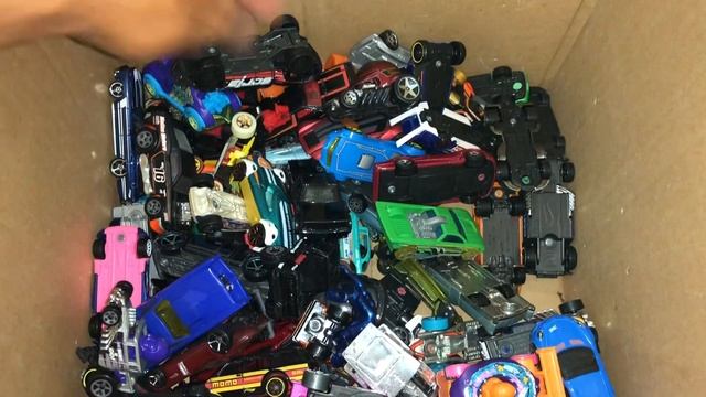 Wow Wow Amazing Best Cars Collection Diecast Cars Hot Wheels Cars Nisan KIA Rolls Royce Lamborghini