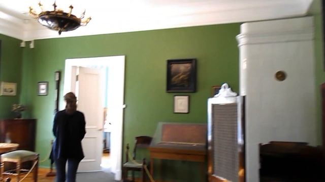 Пушкин, лето, муза, музыка и кошка смотреть онлайн