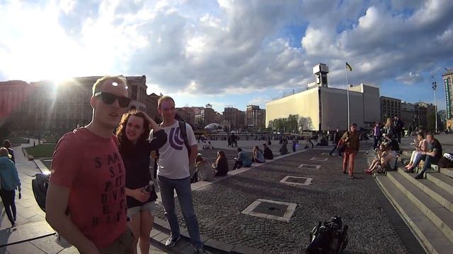 Прогулялись до майдана после киевского полумарафона смотреть онлайн