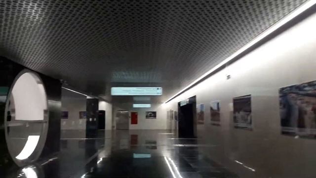 3 ян эл 26 к выходу от юж лестницы мостика по антресоли до лифта наулицу смотреть онлайн
