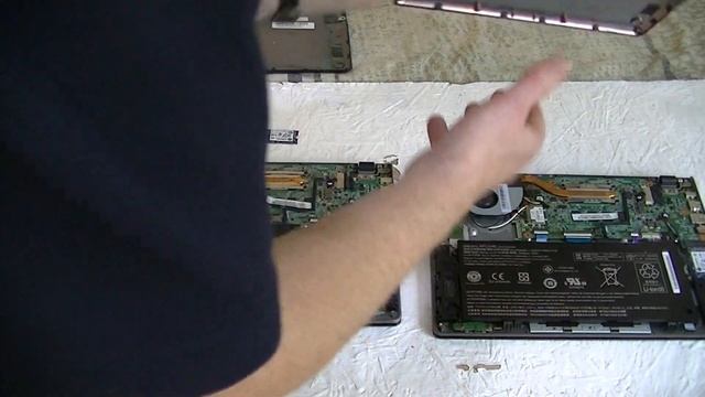 Upgrade SSD in a Chromebook, Install the Chrome OS and check the space Acer C720 смотреть онлайн