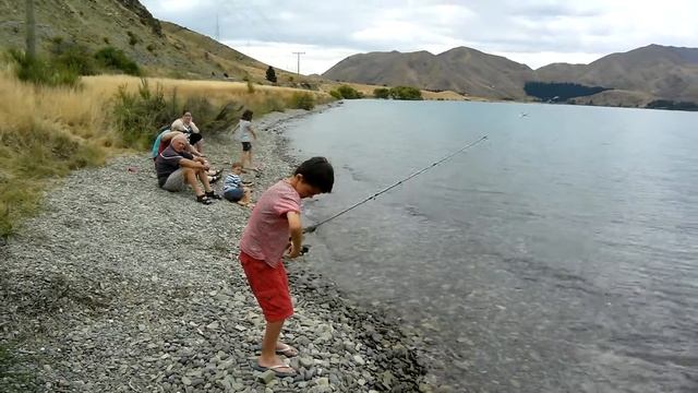 Fishing at Lake Avimore смотреть онлайн
