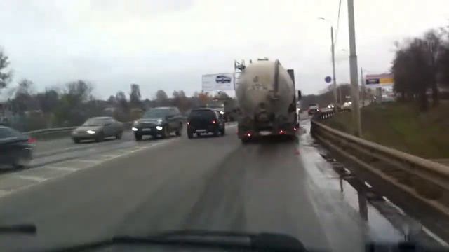 снято на IPhone 4 смотреть онлайн