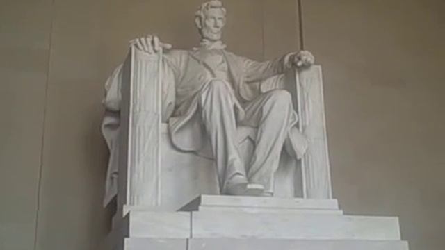 Lincoln Monument.AVI