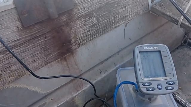 Рыбалка на судака с бершом на пруду.