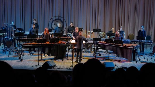 Композитор Ольга Дюжина. Маленькая сюита. №4 "На санках". смотреть онлайн