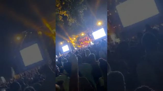 Vrcam Se Majci U Bosnu (Beograđanka) - Halid Bešlić (Tvrđava Kastel Banja Luka) смотреть онлайн