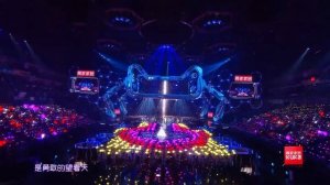 «Halo». Аида Гарифуллина и Аюнга открыли грандиозный концерт «Tmall 11/11 Shopping»