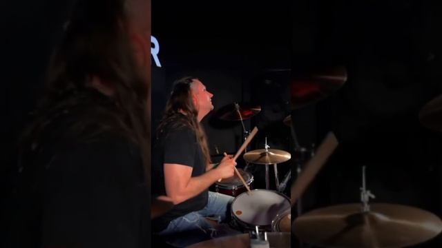 #music #rock #vocal #performance смотреть онлайн