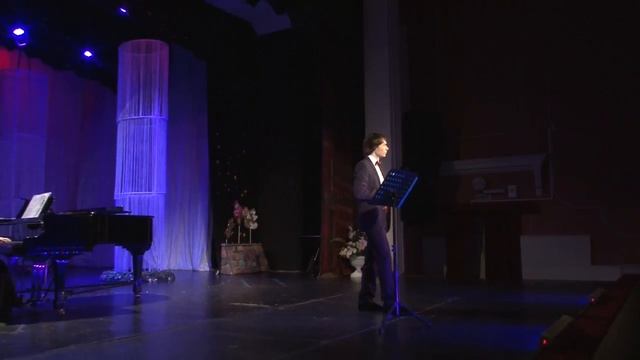 ЕВГЕНИЙ СОРОКИН "ТОЛЬКО РАЗ БЫВАЕТ В ЖИЗНИ ВСТРЕЧА" смотреть онлайн