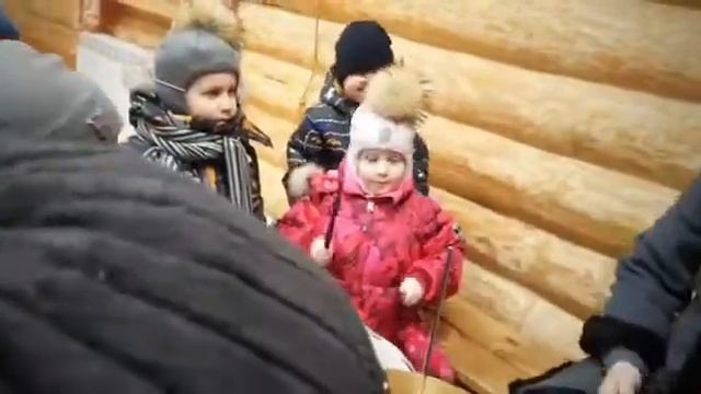 д/с «Золотой ключик» посетил выставку Ополовникова смотреть онлайн
