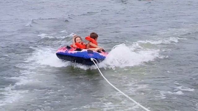 Паша и Эмма