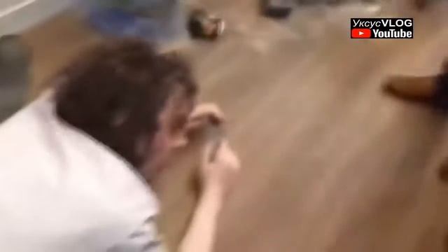 Блогер Юрий Хованский задержан | Оперативное видео | Про YouTube на канале Уксус VLOG смотреть онлайн
