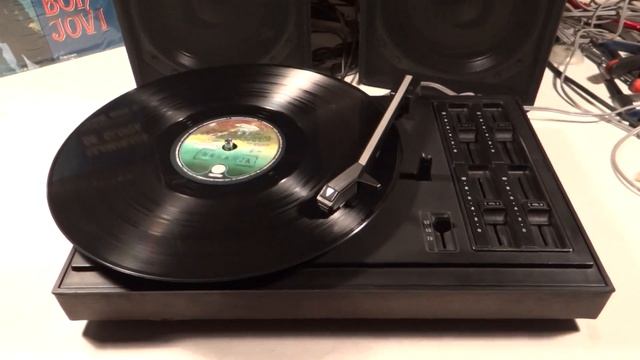 TOCADISCOS TURNTABLE PHILIPS GF-723 HOLLAND 1974 JON BON JOVI