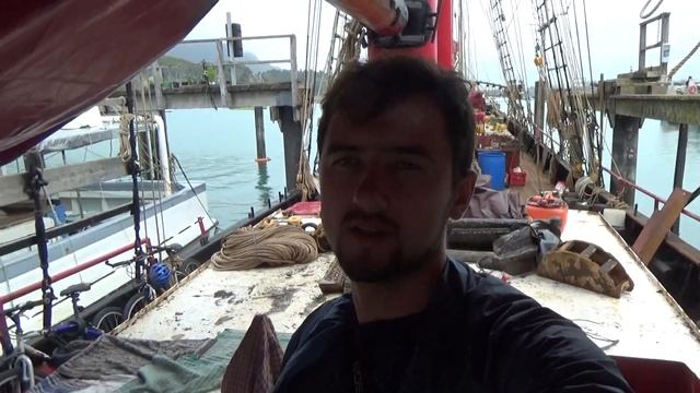 Парусник Alivio в Новой Зеландии перед навигацией.Уникальная экскурсия смотреть онлайн