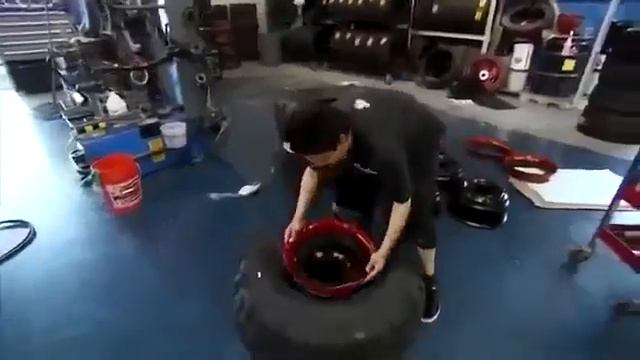 West Coast Customs S02E03 Audigier s Hummer смотреть онлайн