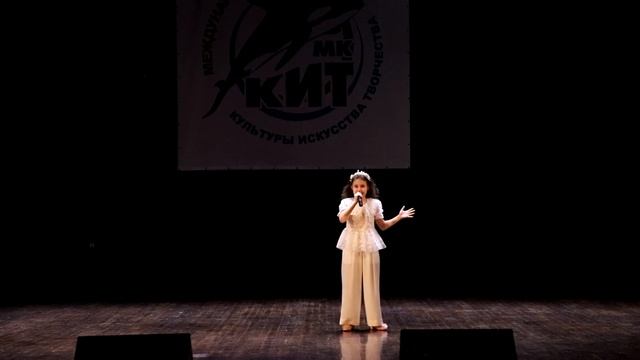 Свиридова Виолетта 10 лет, Белая дверь смотреть онлайн