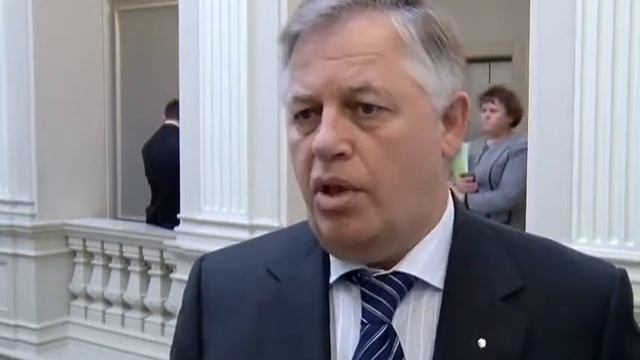 Петро Симоненко Компартія вимагає заборони перетворення ставки Гітлера на музей смотреть онлайн