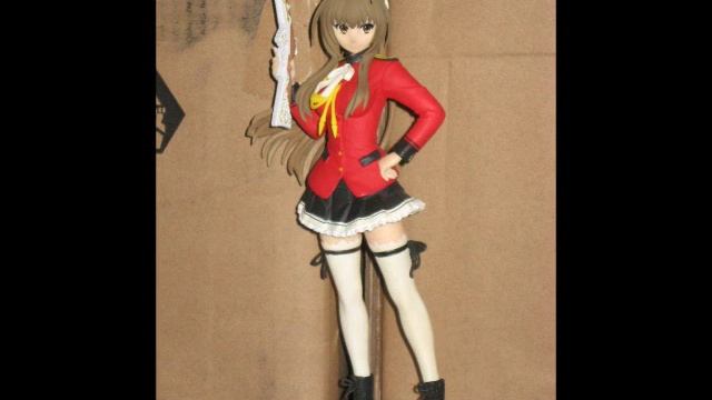 Amagi Brilliant Park Isuzu Sento Figure смотреть онлайн