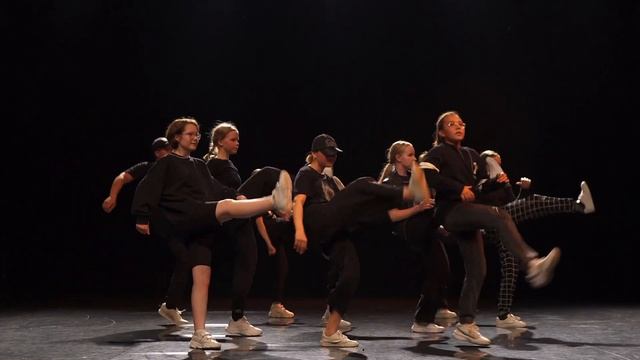 #Dancebustersteam | Диалог Денс смотреть онлайн