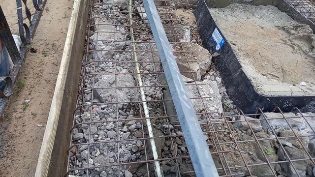 обзор связки и укладки арматуры! Опалубка 1.5х1.5 метра. смотреть онлайн