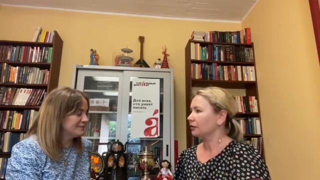 В гостях у ассоциации DIVO и театра Балаганчик в Турине смотреть онлайн