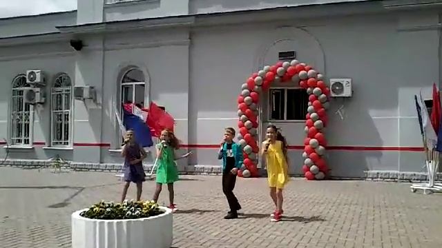 Дети замечательно поют!!! смотреть онлайн