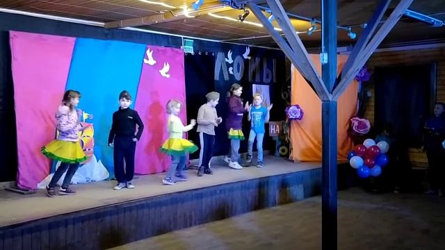 Концерт на День Победы смотреть онлайн