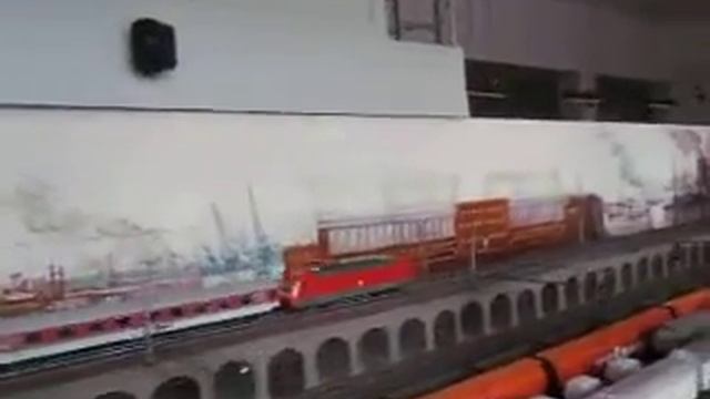 2015.04.05 Гамбург, Музей города Гамбурга, Макет железной дороги, масштаб G смотреть онлайн