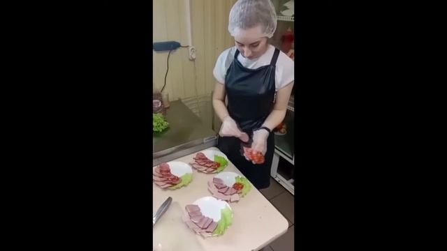 Видеоролик КУДА ПОЙТИ ТРУДИТЬСЯ Студенты 39 группы смотреть онлайн