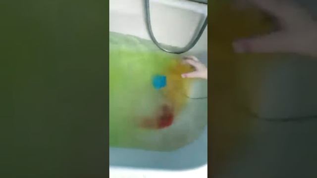 Наши первые бомбочки для ванны смотреть онлайн