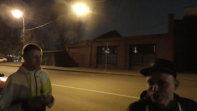 улица пяти человек в москве на улице ленинская слобода в москве весной ночью под утро сходим с ума смотреть онлайн