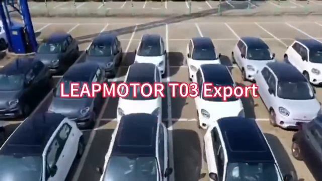 Leapmotor T03 small full electric city car from China смотреть онлайн