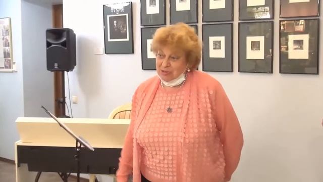 Выставка гафики Людмилы Юга в Доме поэзии Андрея Дементьева в Твери 12 02 2022 смотреть онлайн