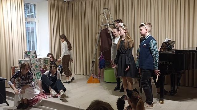 мюзикл " Брысь", часть 4, муз. школа 42 смотреть онлайн