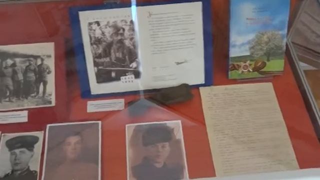 Выставка-викторина, посвящённая 75-летию Курской битвы, открылась в краеведческом музее смотреть онлайн