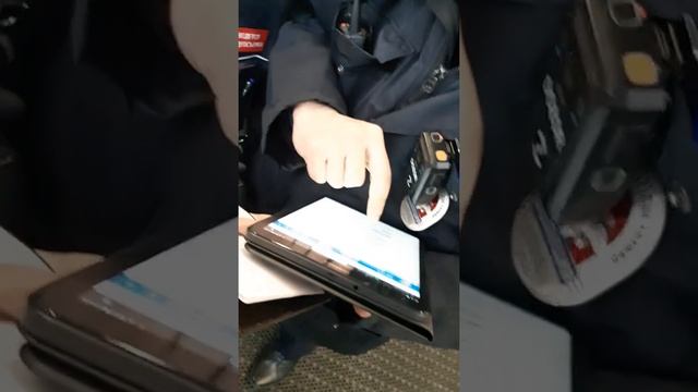 Начали с проверки документов, закончилось масками!!! Ярославский вокзал на днях)))