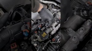 Замена топливных форсунок Jaguar XF260 RSport 204dtd 180ps Einspritzdüsen wechseln