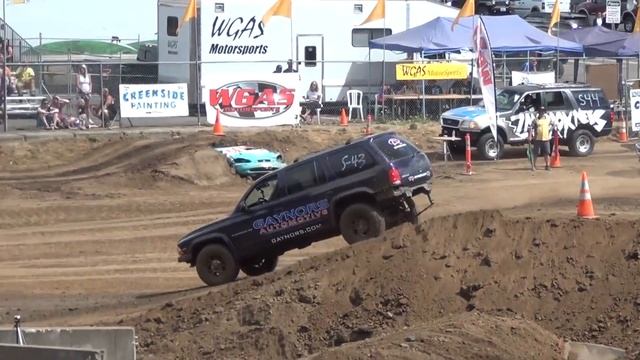 Tuff Truck Dodge Durango-Gaynors Automotive@Clark County Fair 2018 смотреть онлайн