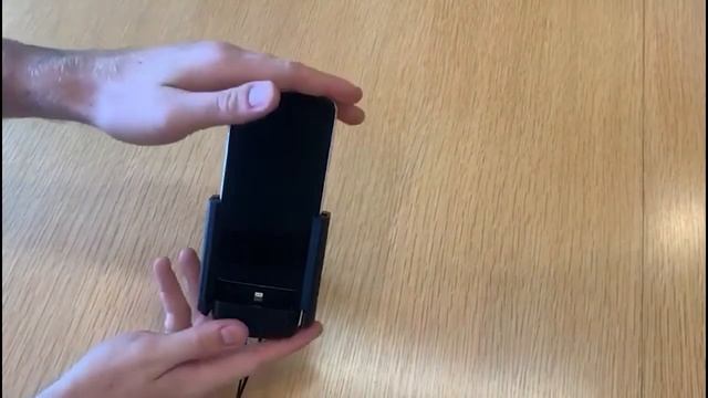 Apple iPhone 11 Car Holder from Strike смотреть онлайн
