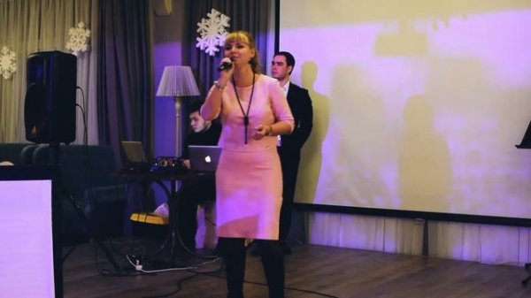 Kari Buh - cover ABBA Happy New year AB InBev EFES