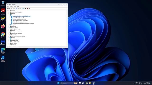 Bluetooth Not Showing On Device Manager In Windows 11 & Windows 10 Fix смотреть онлайн