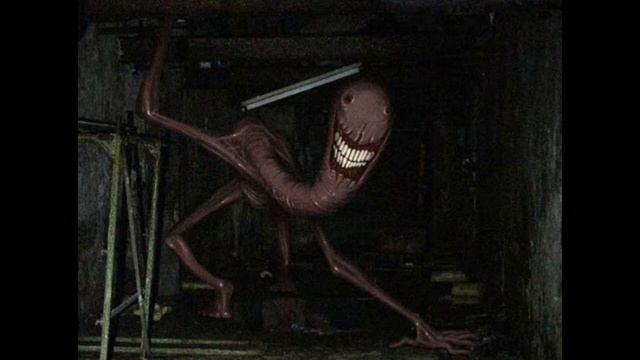 Smiling Worm Sings Bad Apple смотреть онлайн